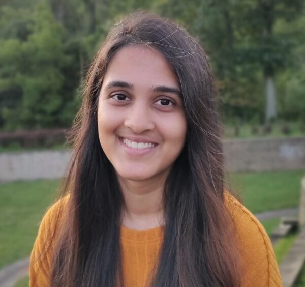 Headshot of Ananya Ganesh.